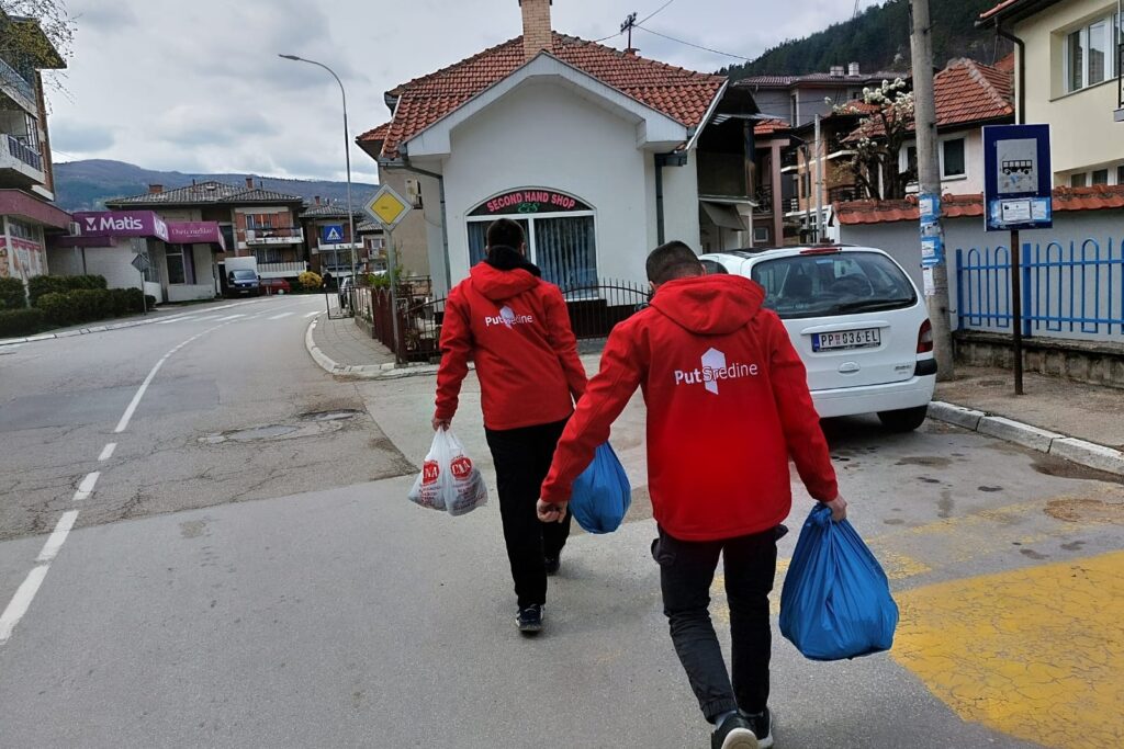 Humanitarni sektor (11)