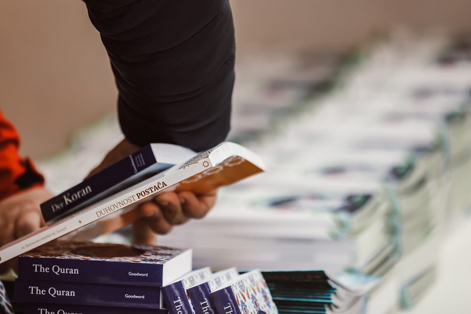 490984352_1116875990467830_7680541637961312177_n